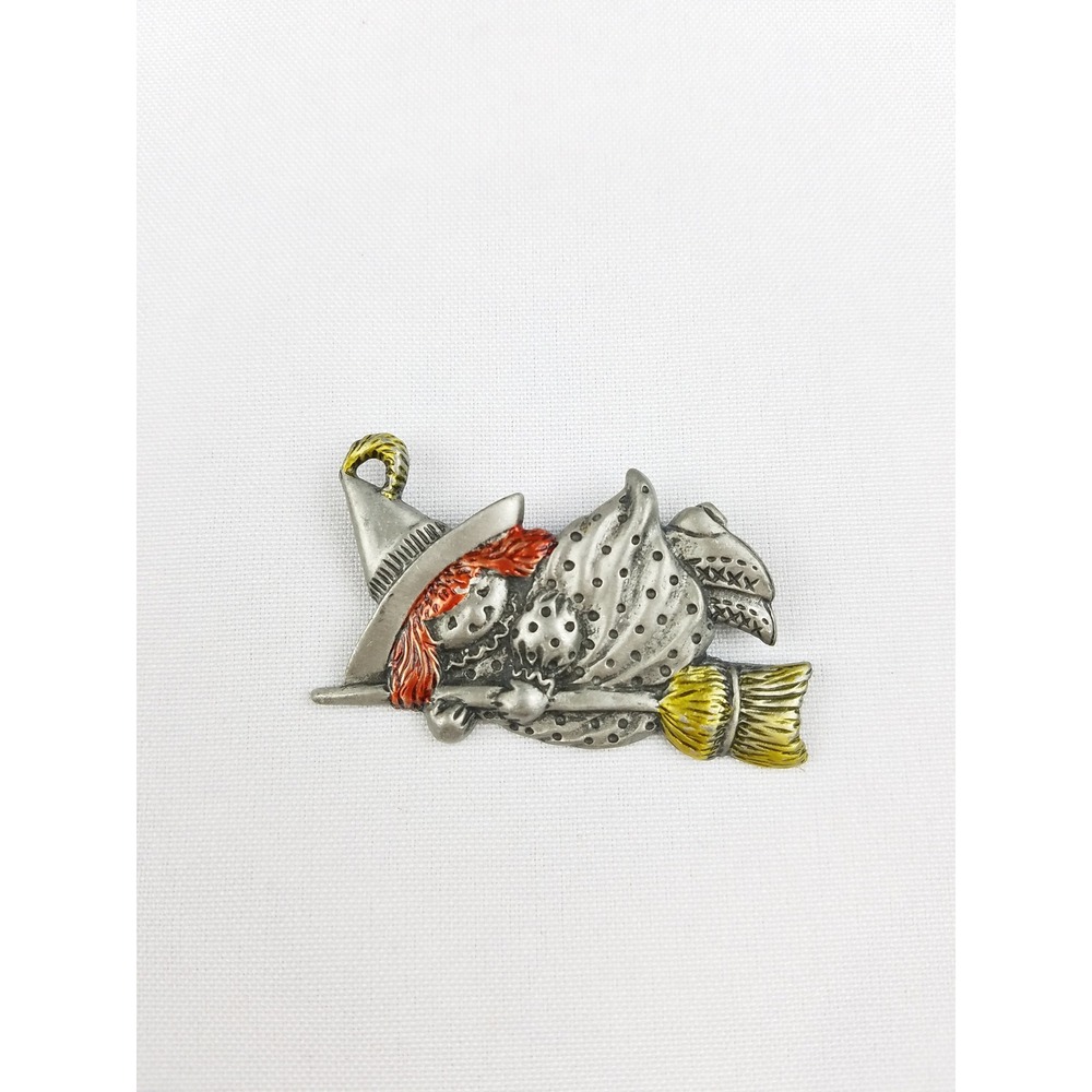 Vtg‎ Spoontiques witch on broom Halloween brooch metal whimsical gothic